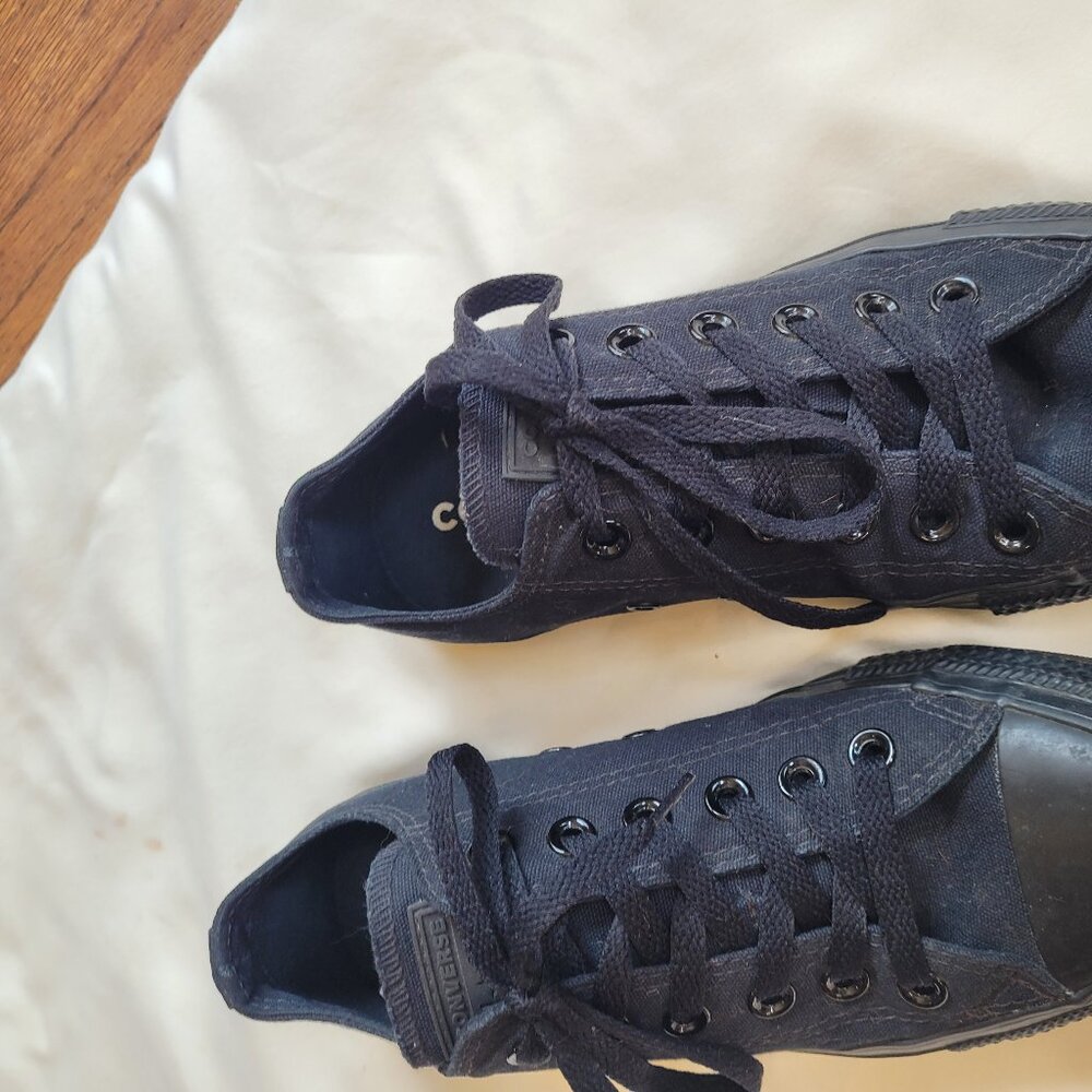 Converse Low Tops Unisex